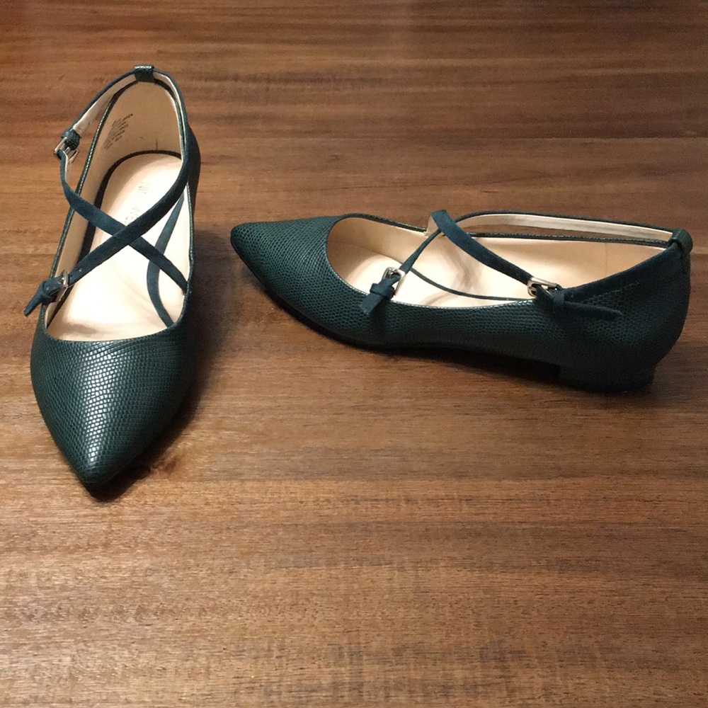 Nine West NWARTZYO Strappy Kitten Heels.
